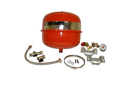 Grant Aerona³ 18 litre sealed system kit